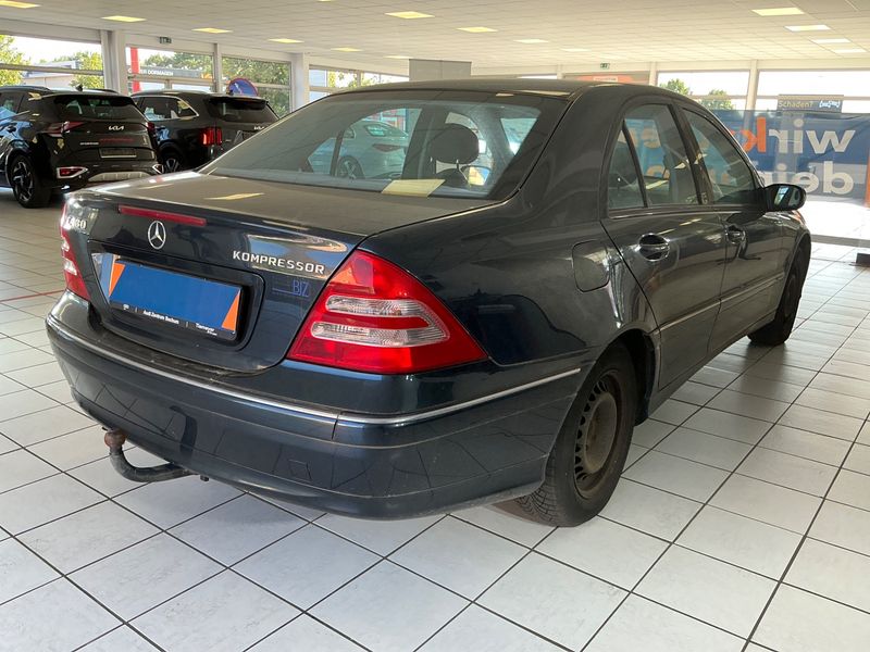 Mercedes-Benz C-Klasse C 180 Kompressor Avantgarde — zdjęcie 2