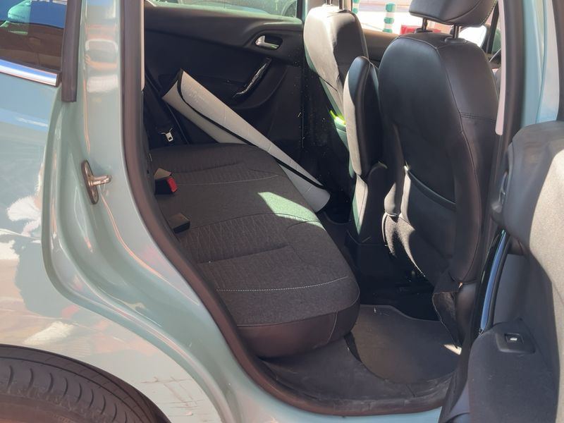 Citroen C3 1.6 Blue-HDi Exclusive — zdjęcie 14