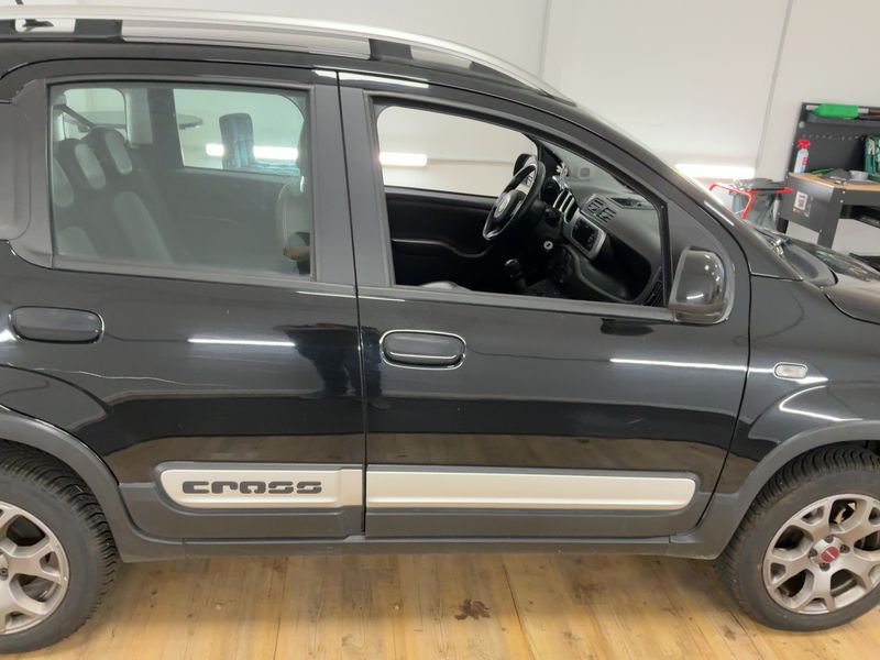 Fiat Panda 0.9 Cross 4x4 2019 – снимка 10