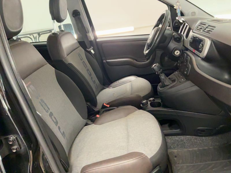 Fiat Panda 0.9 Cross 4x4 2019 – снимка 16