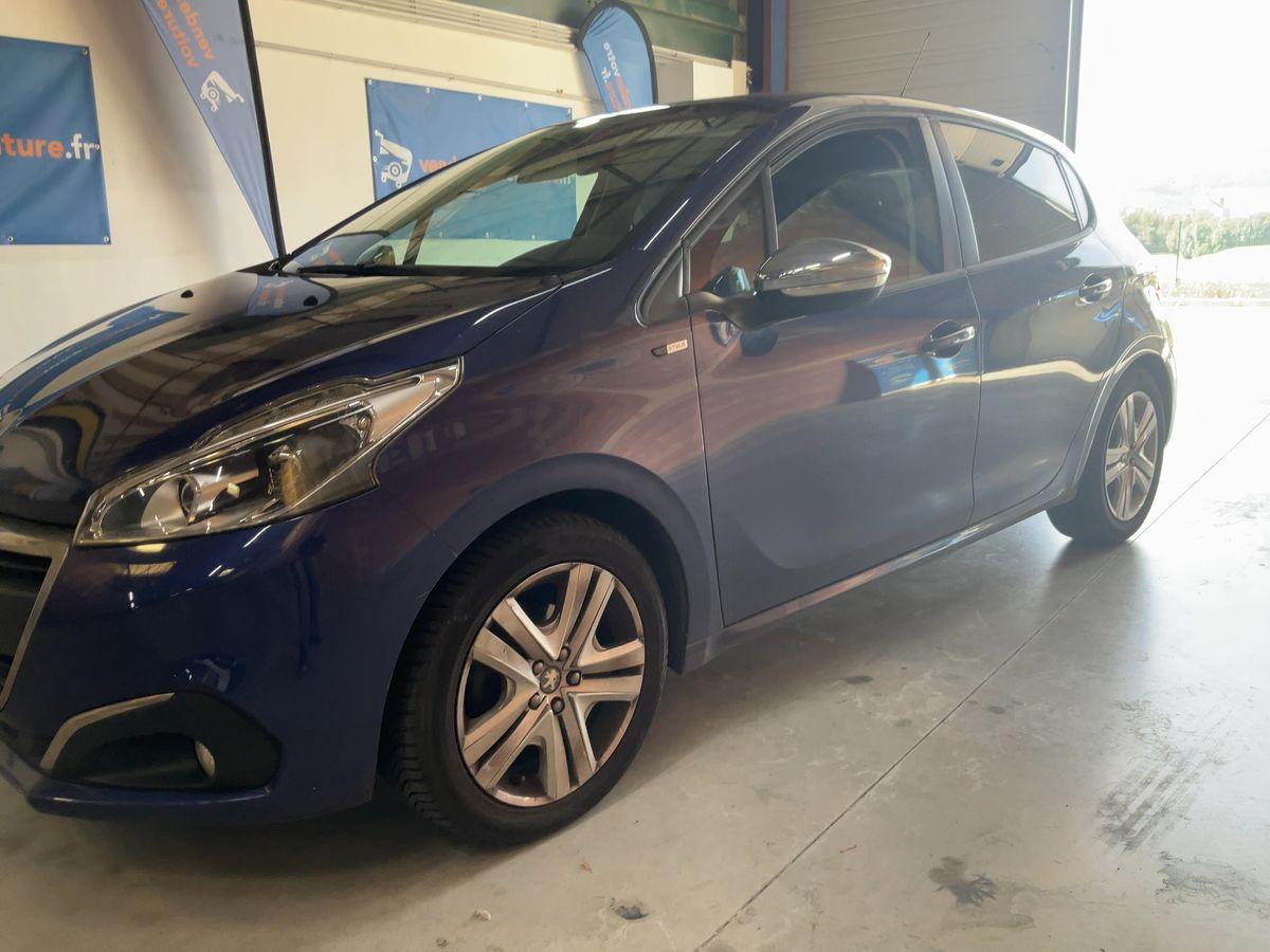Peugeot 208 1.2 VTi Style