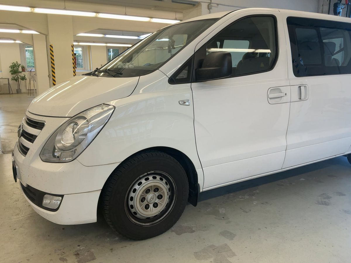 Hyundai H1 2017