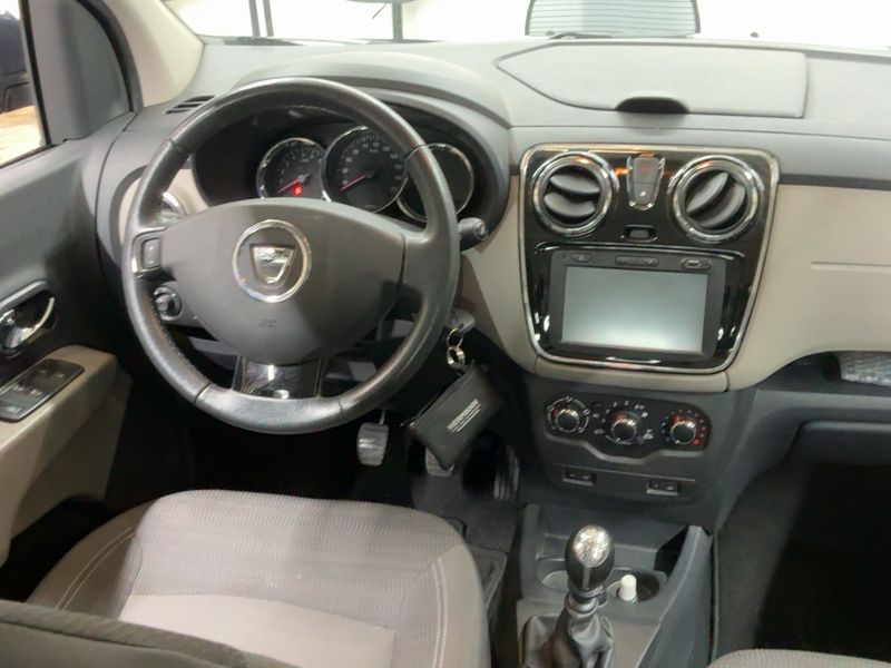 Dacia Lodgy 1.5 dCi Diesel Prestige 2013 – снимка 17