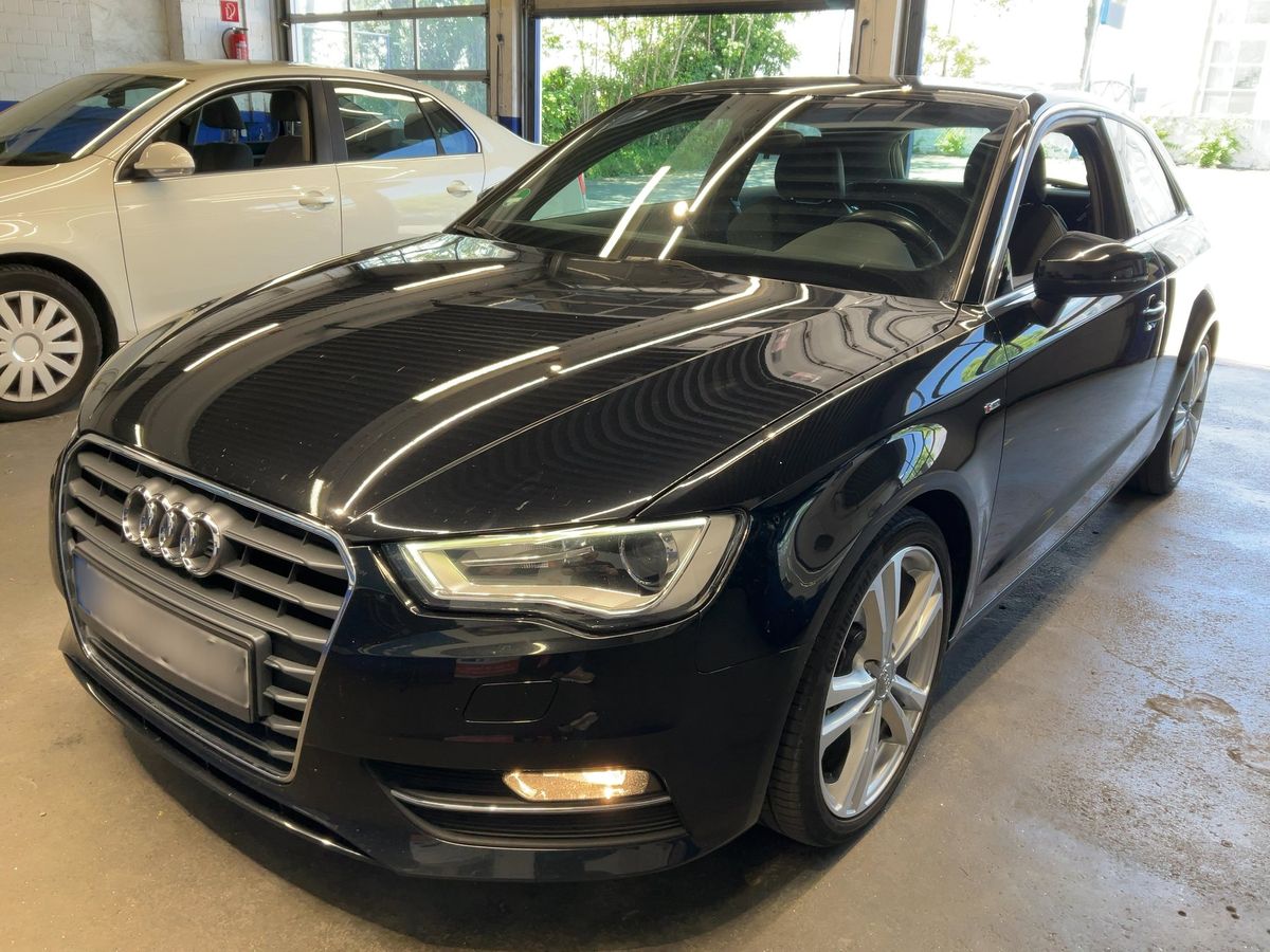 Audi A3 2013 — photo 1