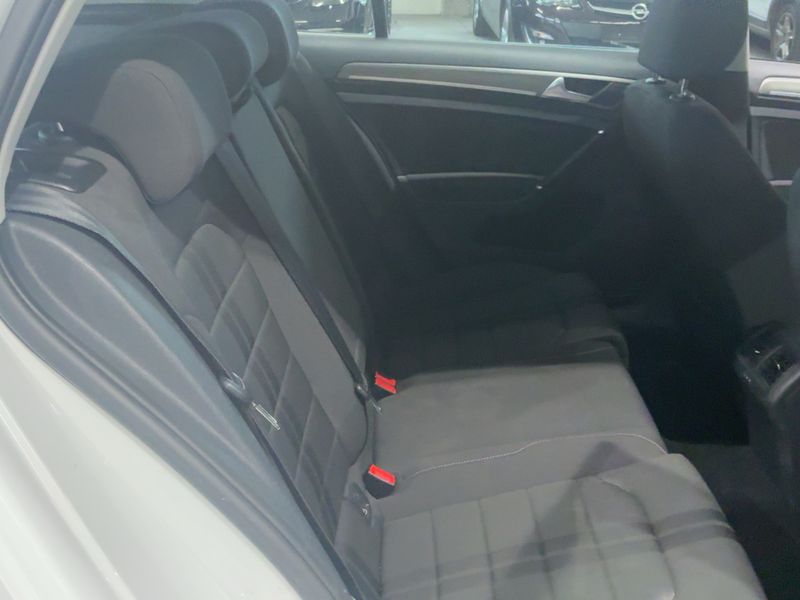 Volkswagen Golf VII 1.4 TSI Comfortline BlueMotion Tech — zdjęcie 14