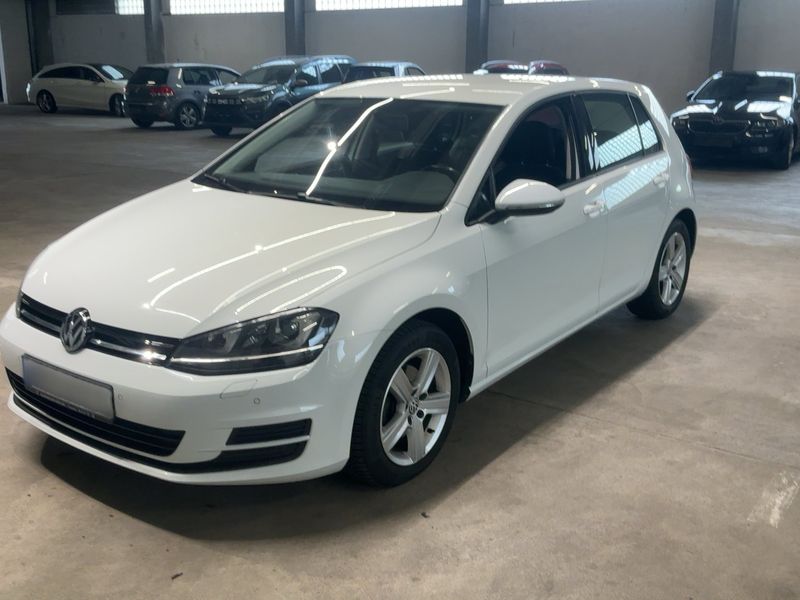 Volkswagen Golf VII 1.4 TSI Comfortline BlueMotion Tech — zdjęcie 1