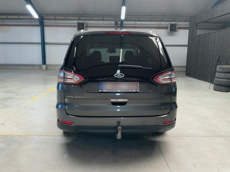 Ford Galaxy 2.0 TDCi EcoBlue Titanium — zdjęcie 5