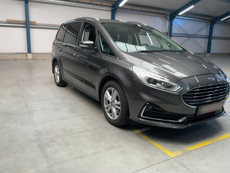 Ford Galaxy 2.0 TDCi EcoBlue Titanium — zdjęcie 8