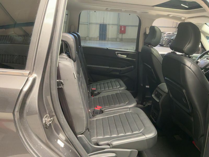 Ford Galaxy 2.0 TDCi EcoBlue Titanium — zdjęcie 14