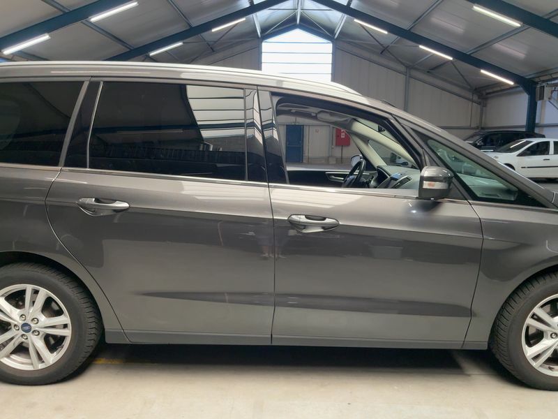 Ford Galaxy 2.0 TDCi EcoBlue Titanium — zdjęcie 7