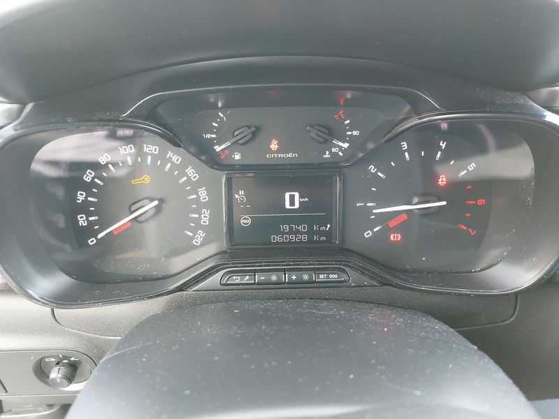 Citroen C3 1.2 PureTech Feel — zdjęcie 12