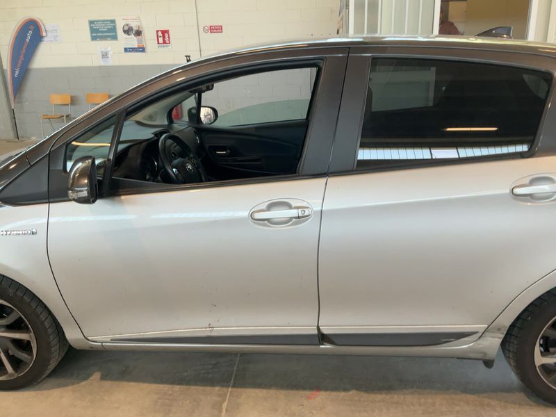 Toyota Yaris 1.5 Hybrid Y20 2019 – снимка 4