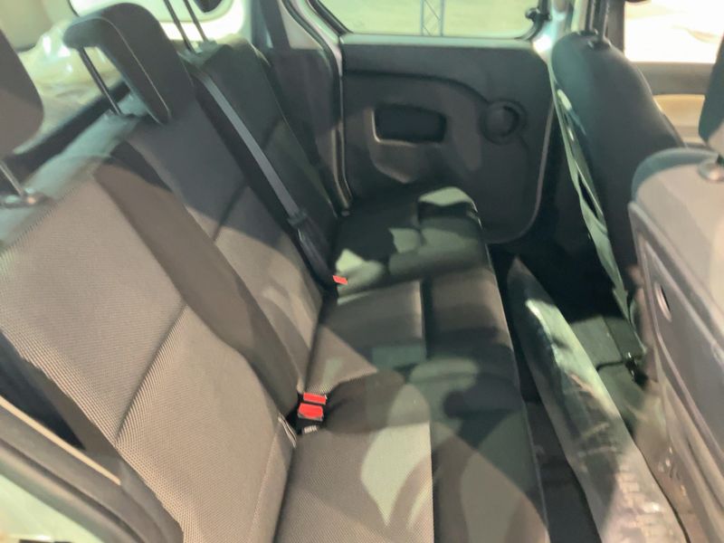 Renault Kangoo 1.5 dCi Limited — zdjęcie 14