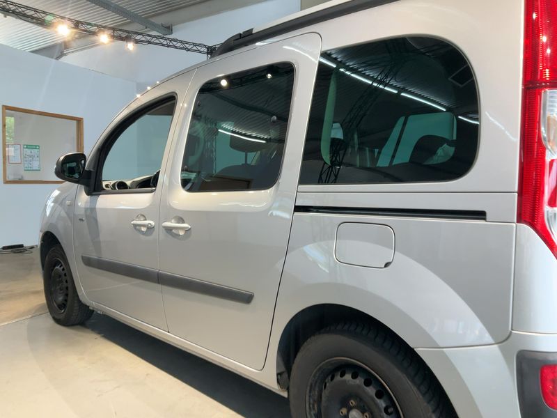 Renault Kangoo 1.5 dCi Limited — zdjęcie 3
