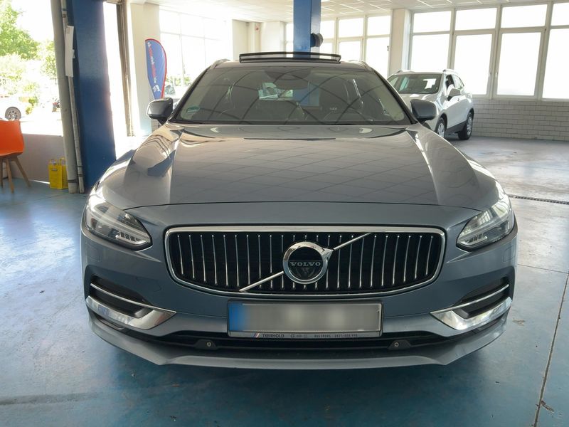 Volvo V90 2.0 D5 Inscription AWD — zdjęcie 9