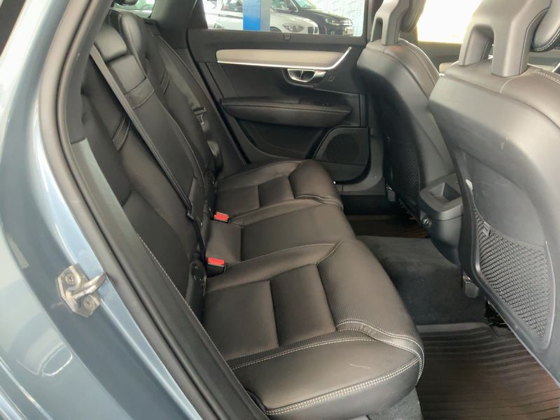 Volvo V90 2.0 D5 Inscription AWD — zdjęcie 14