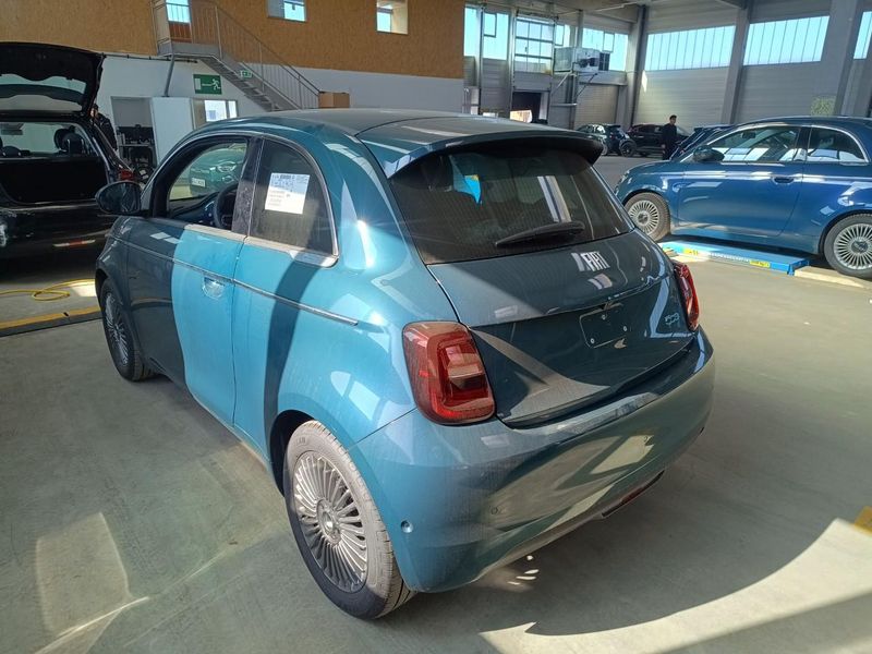 Fiat 500e electric drive 87 kW — zdjęcie 2