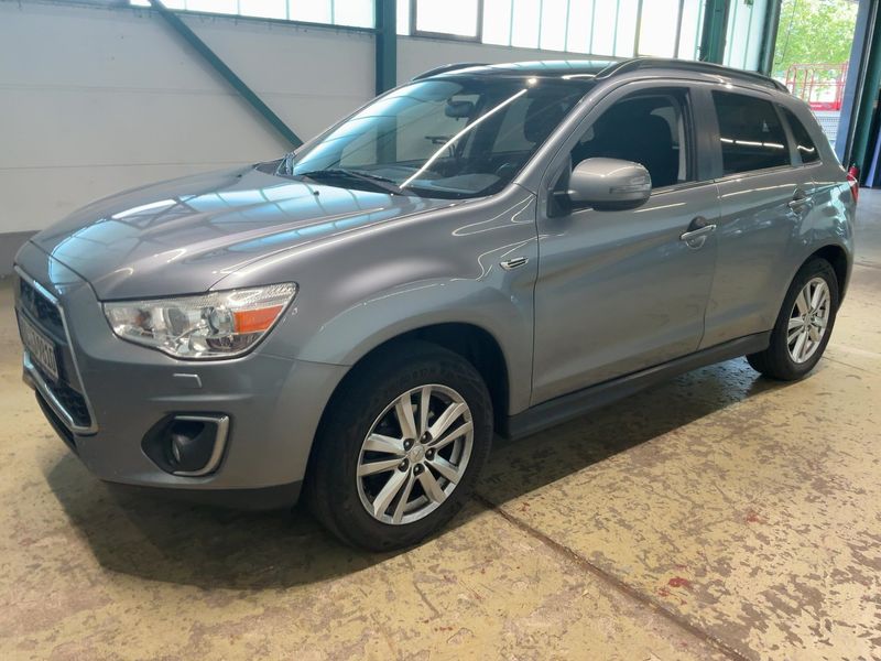 Mitsubishi ASX 1.8 DI-D Intense 2WD — zdjęcie 2
