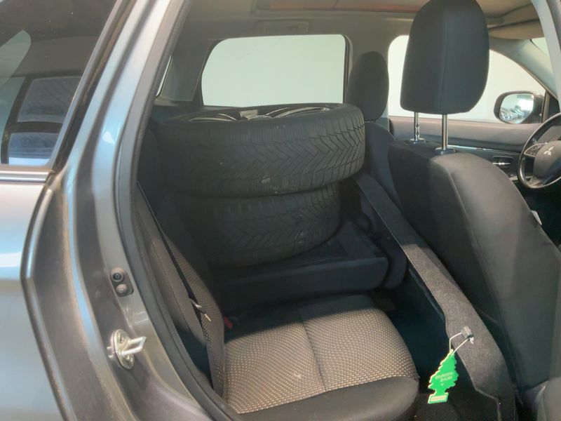 Mitsubishi ASX 1.8 DI-D Intense 2WD — zdjęcie 14