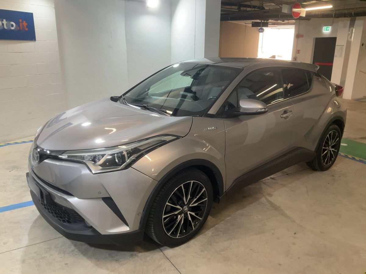 Toyota C-HR d'occasion