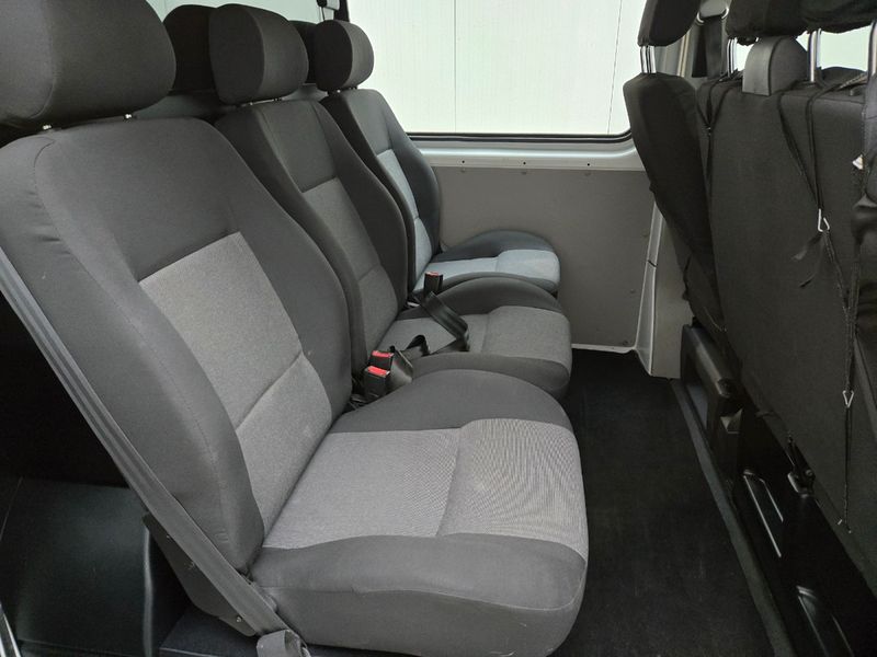 Volkswagen T6 Transporter 2.0 TDI Kasten lang — zdjęcie 7