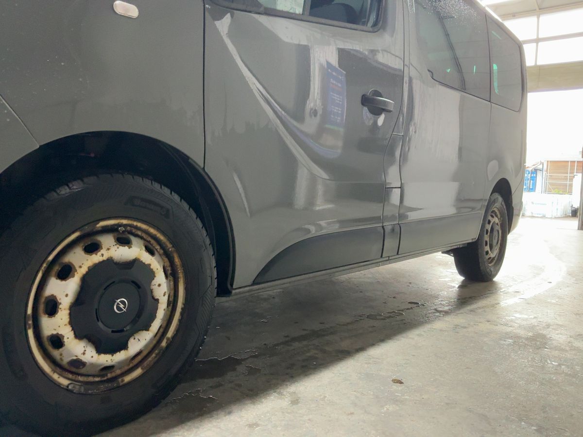 Opel Vivaro 1.6 CDTI Biturbo Combi L1H1 2,7t