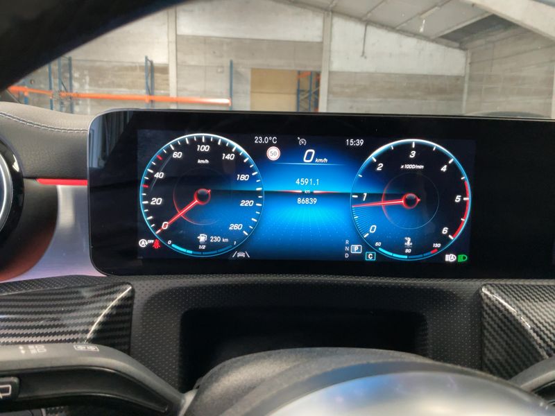 Mercedes-Benz CLA-Klasse CLA 200 d Shooting Brake Edition 2020 AMG Line — zdjęcie 13