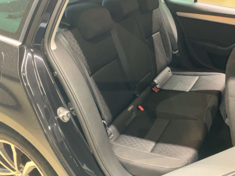 Skoda Octavia 2.0 TDI Edition 2016 – снимка 19