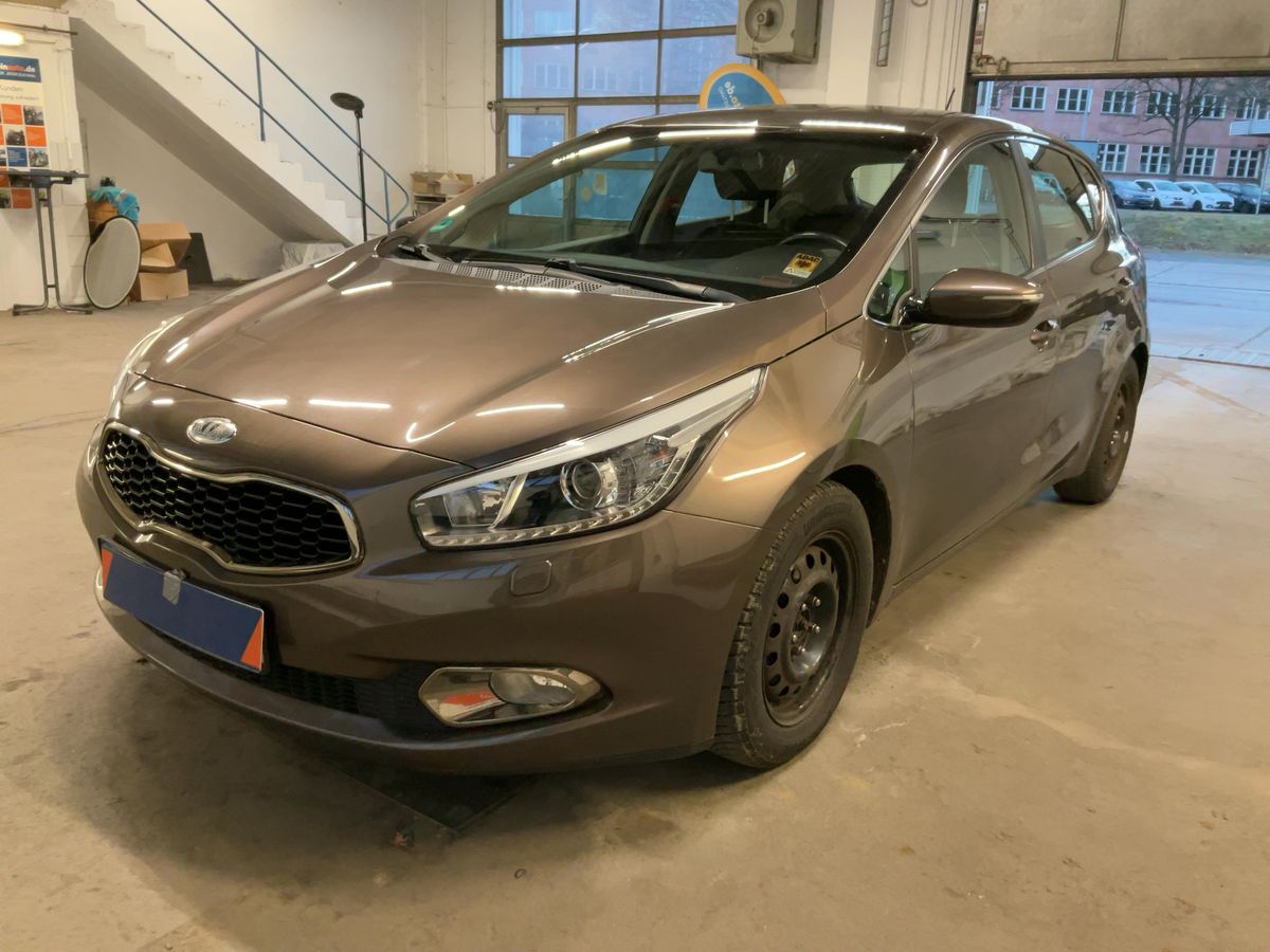 Kia cee'd 1.6 GDI Spirit