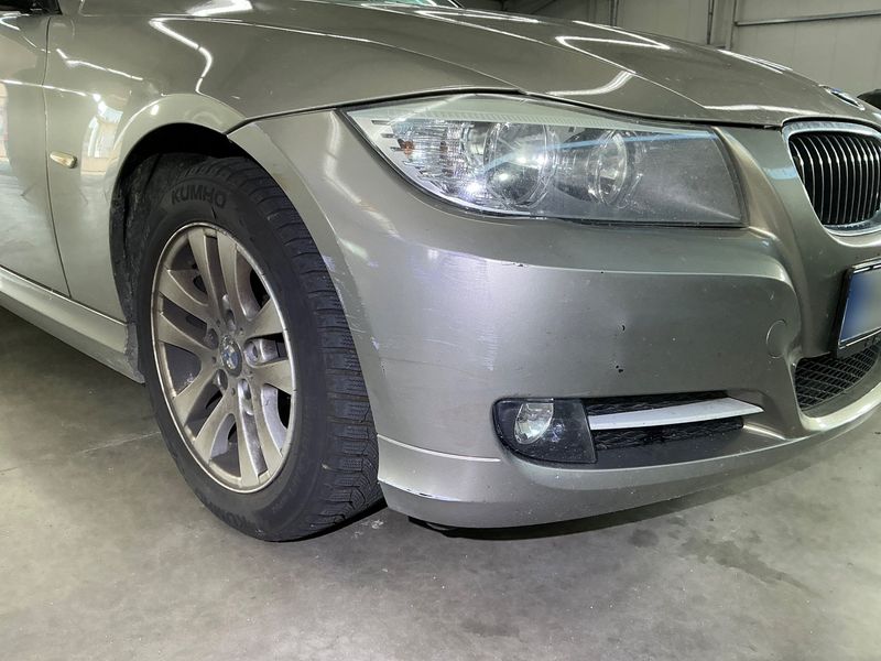 BMW 3er 318i 2011 – снимка 29