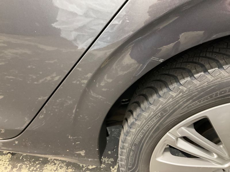 Peugeot 208 1.2 e-VTi Allure 2019 – снимка 27
