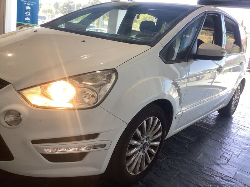 Ford S-Max 2.0 TDCi Trend 2014 – снимка 2
