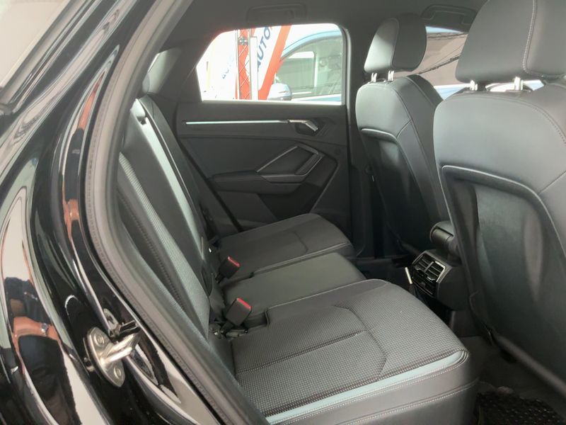 Audi Q3 Sportback 35 TFSI S line — zdjęcie 14