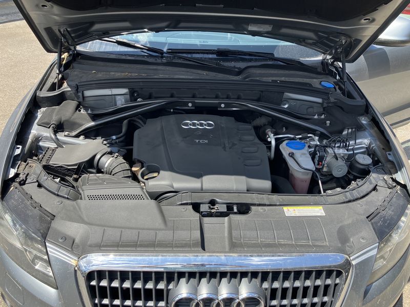 Audi Q5 2.0 TDI quattro — zdjęcie 8