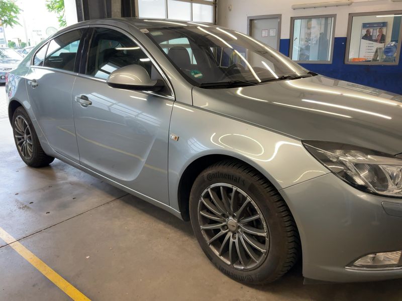 Opel Insignia 2.0 Turbo Sport — zdjęcie 8
