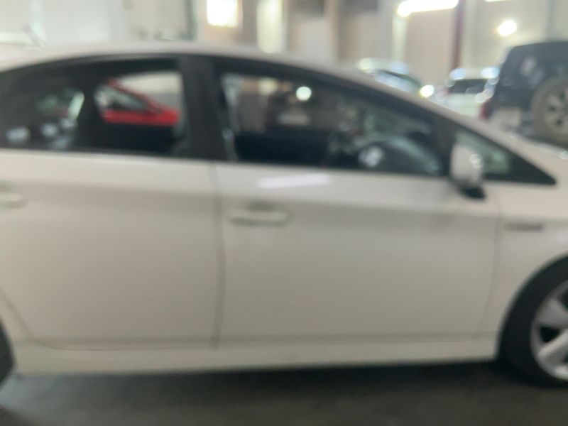 Toyota Prius 1.8 Plug-in Hybrid 2013 – снимка 10
