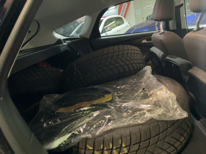 Ford Focus 2.0 TDCi Titanium 2015 – снимка 20