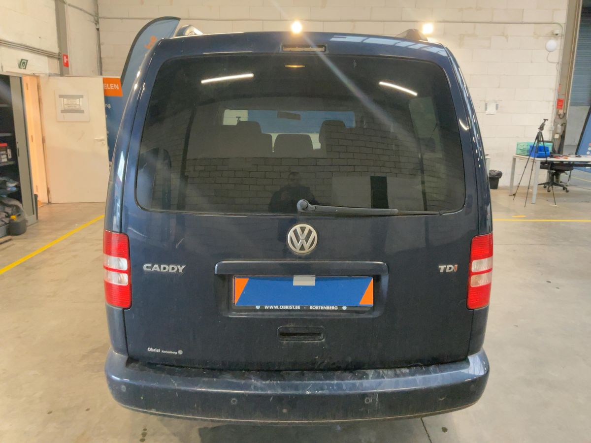 Volkswagen Caddy 2015 — photo 8
