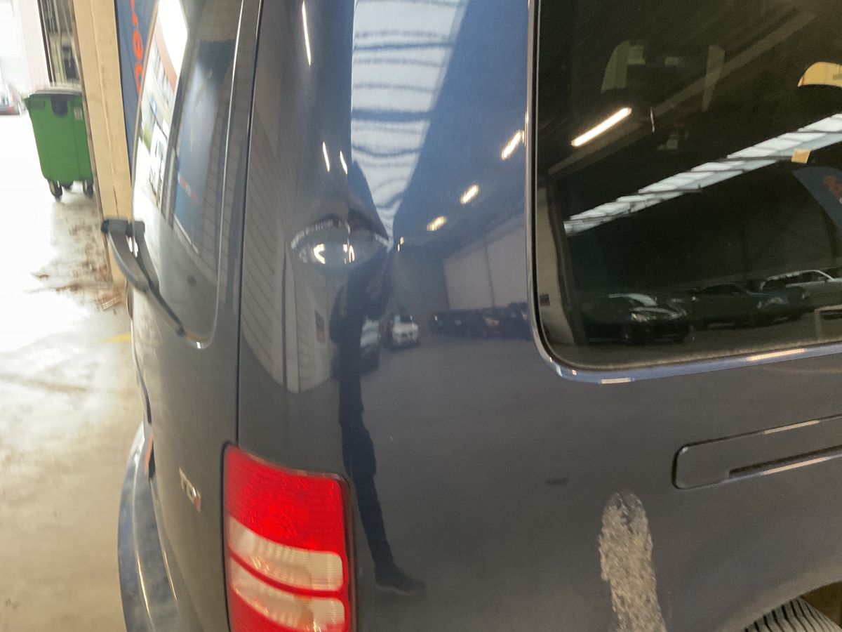 Volkswagen Caddy 2015 — photo 31