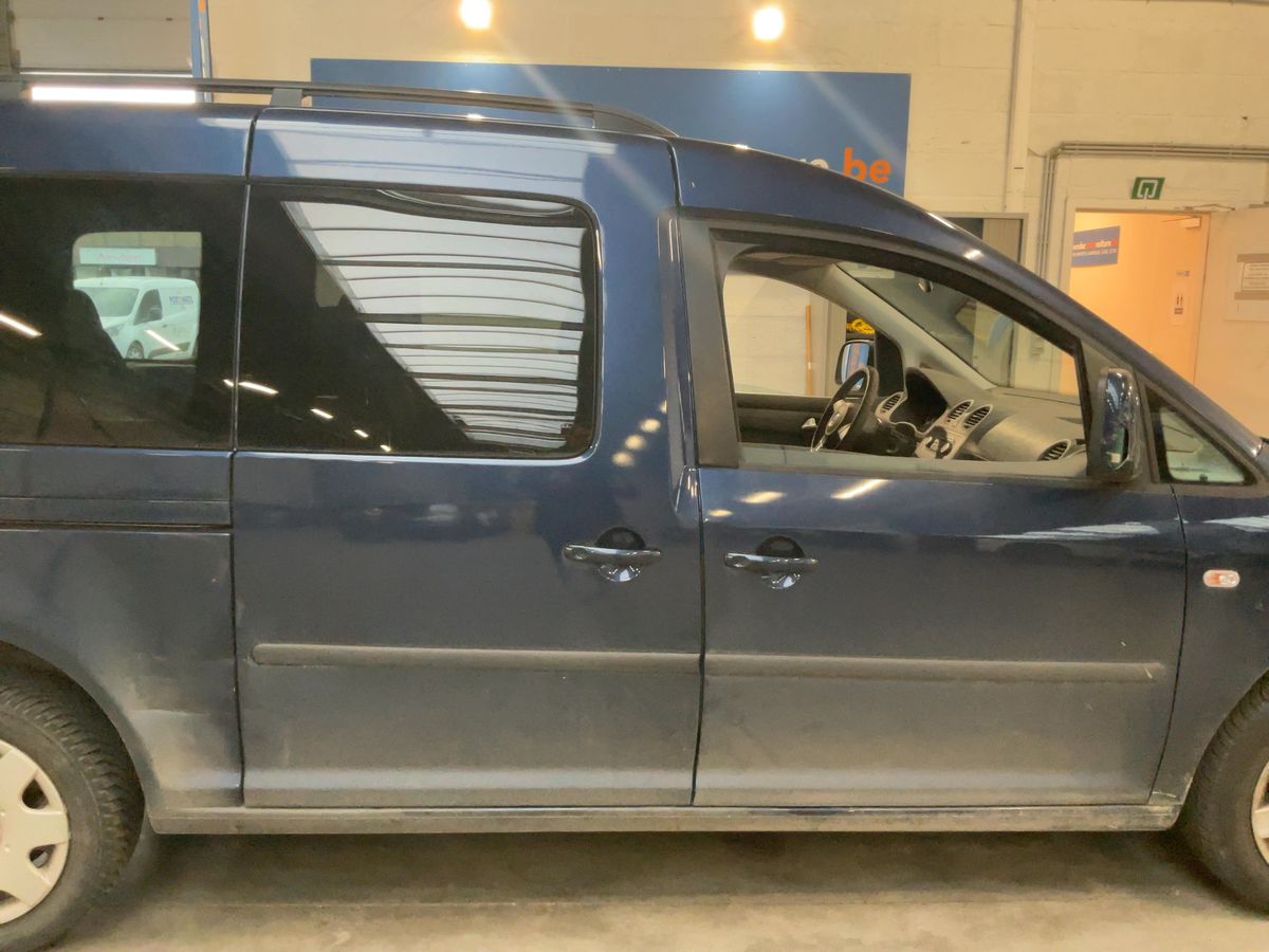 Volkswagen Caddy 2015 — photo 11