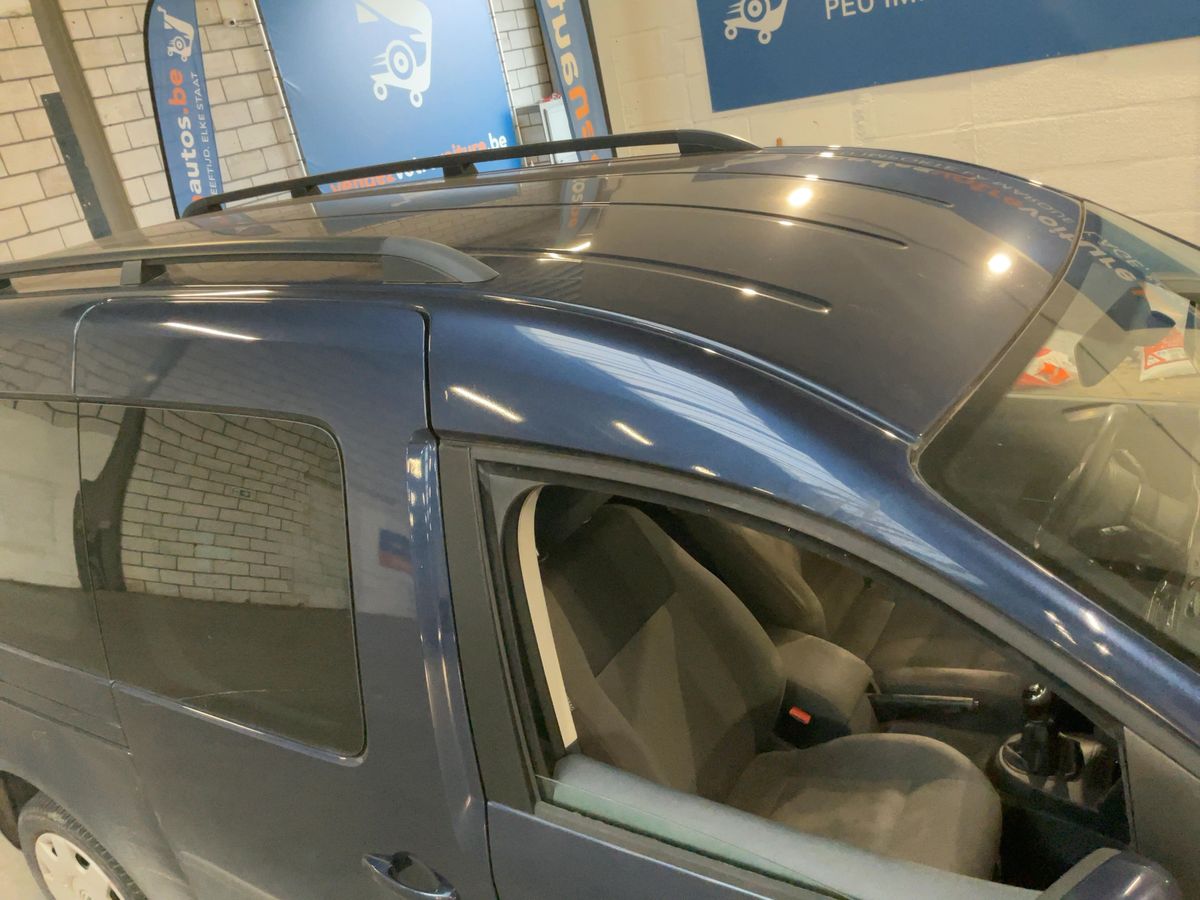 Volkswagen Caddy 2015 — photo 14