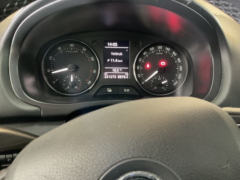 Skoda Fabia 1.2 TSI Ambition — zdjęcie 4