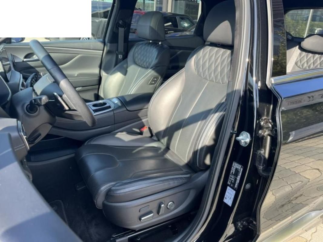 Hyundai Santa 2022 — photo 11