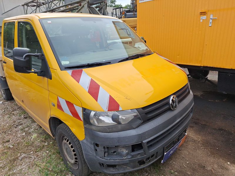Volkswagen T5 Transporter 2.0 TDI Pritsche Doppelkabine — zdjęcie 6