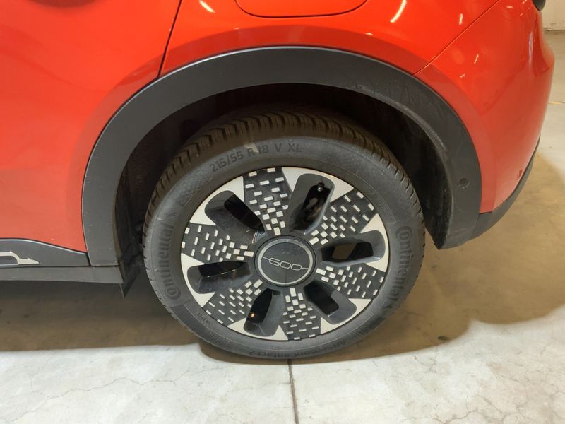 Fiat 600 1.2 Mild-Hybrid La Prima 2025 – снимка 5