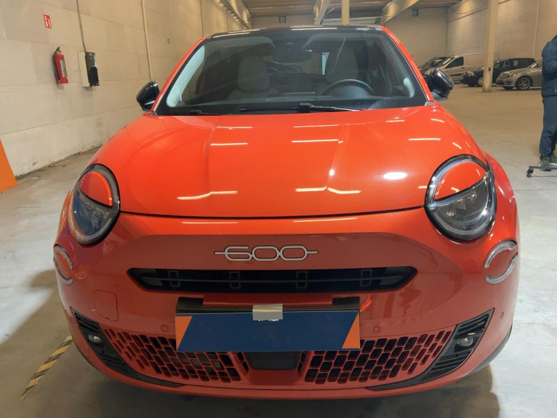 Fiat 600 1.2 Mild-Hybrid La Prima — zdjęcie 9