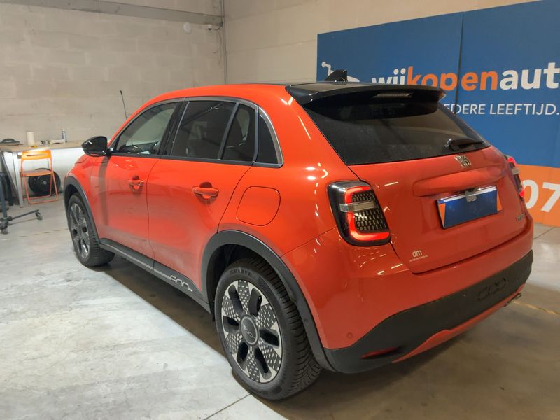 Fiat 600 1.2 Mild-Hybrid La Prima — zdjęcie 3