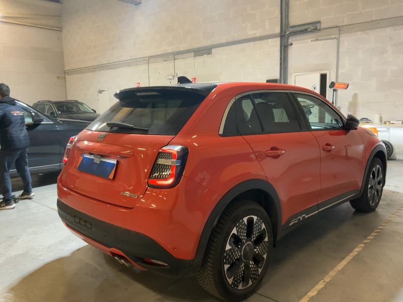 Fiat 600 1.2 Mild-Hybrid La Prima — zdjęcie 6