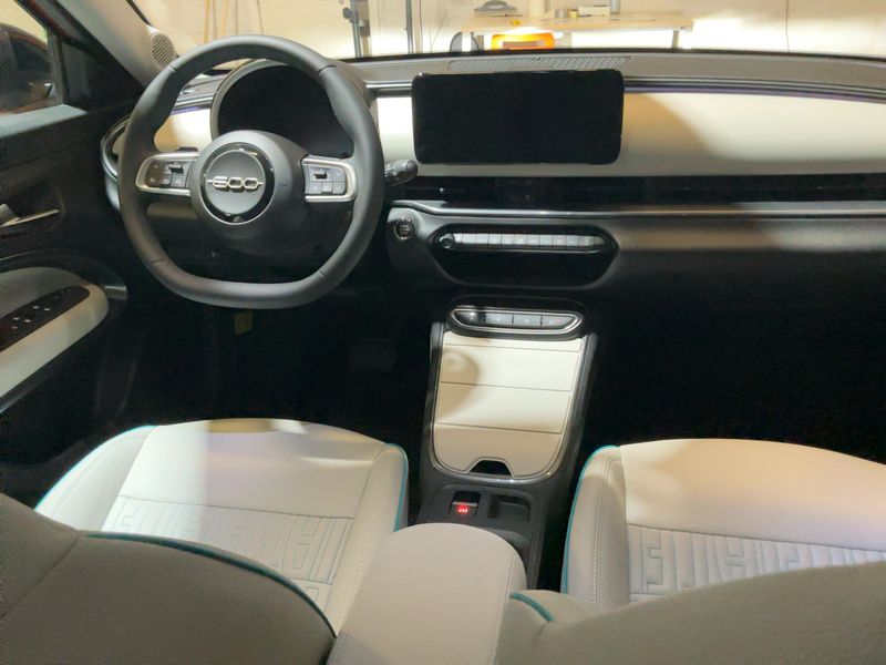 Fiat 600 1.2 Mild-Hybrid La Prima — zdjęcie 12