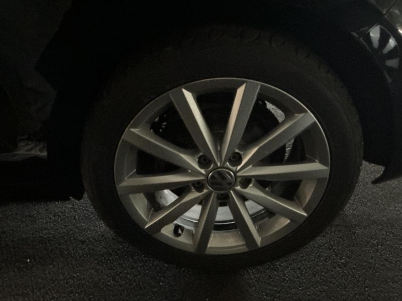 Volkswagen Golf VI 1.6 TDI Lounge BlueMotion Tech 2015 – снимка 5